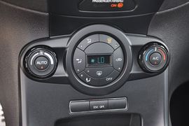 2013款福特嘉年华ST