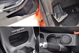 2013款福特嘉年华ST实拍图解