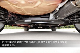 2013款福特嘉年华ST实拍图解