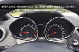 2013款福特嘉年华ST实拍图解