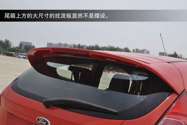 2013款福特嘉年华ST实拍图解