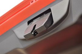 2013款福特嘉年华ST