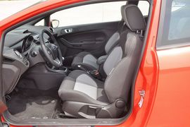 2013款福特嘉年华ST