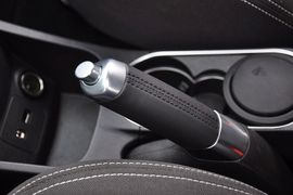 2013款福特嘉年华ST