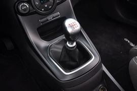 2013款福特嘉年华ST