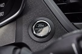 2013款福特嘉年华ST