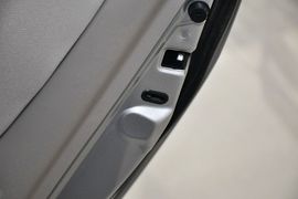 2011款吉利英伦SC7