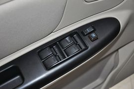 2011款吉利英伦SC7