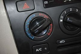 2011款吉利英伦SC7