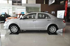 2011款吉利英伦SC7