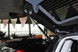 2013款海马骑士2.0L自动智能领航型