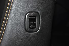 2013款海马骑士2.0L自动智能领航型