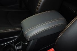 2013款海马骑士2.0L自动智能领航型