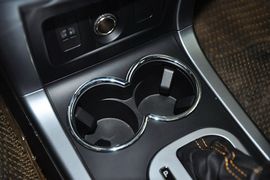 2013款海马骑士2.0L自动智能领航型