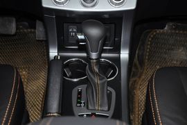 2013款海马骑士2.0L自动智能领航型