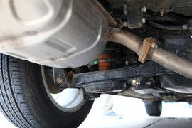 2013款一汽奔腾X80宁波试驾实拍