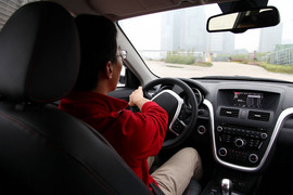 2013款一汽奔腾X80宁波试驾实拍