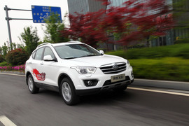 2013款一汽奔腾X80宁波试驾实拍