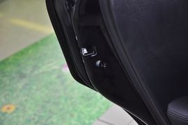 2011款日产骐达1.6L手动舒适版