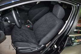 2011款日产骐达1.6L手动舒适版