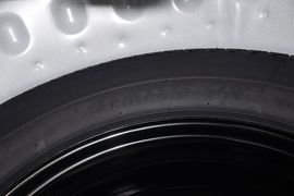 全新奔腾B70