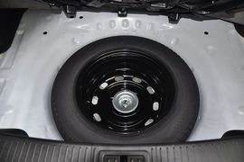 全新奔腾B70