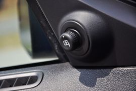 2013款福特野马3.7L