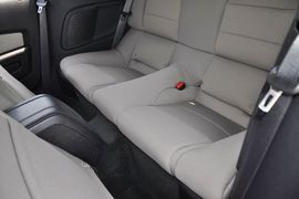 2013款福特野马3.7L