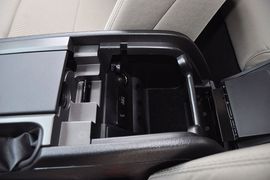 2013款福特野马3.7L