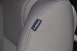 2013款福特野马3.7L