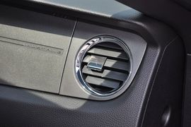 2013款福特野马3.7L