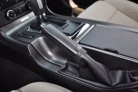 2013款福特野马3.7L