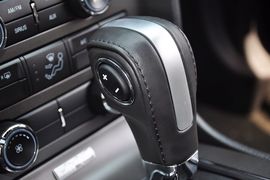 2013款福特野马3.7L