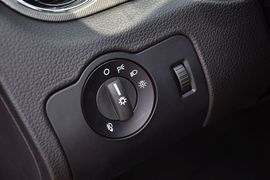 2013款福特野马3.7L