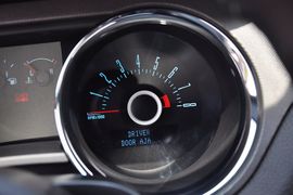 2013款福特野马3.7L