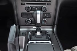 2013款福特野马3.7L