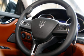 2013款玛莎拉蒂总裁试驾实拍