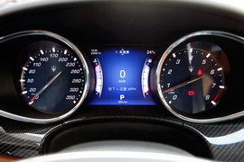 2013款玛莎拉蒂总裁试驾实拍