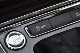 2013款上海大众朗行1.6L自动豪华型