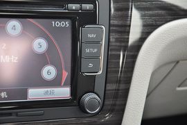 2013款上海大众朗行1.6L自动豪华型