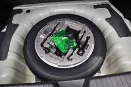2013款起亚凯尊2.4L商务版
