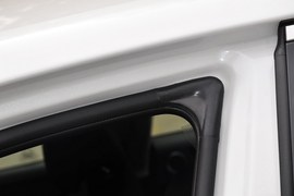 2013款起亚凯尊2.4L商务版