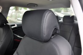 2013款起亚凯尊2.4L商务版