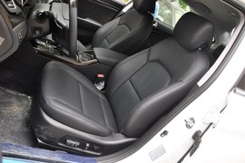 2013款起亚凯尊2.4L商务版