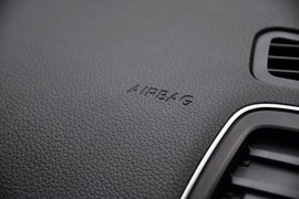 2013款起亚凯尊2.4L商务版