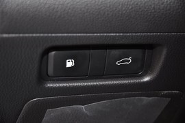 2013款起亚凯尊2.4L商务版