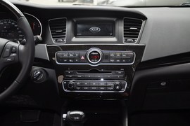 2013款起亚凯尊2.4L商务版