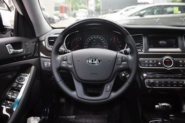 2013款起亚凯尊2.4L商务版