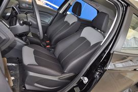 2013款福特翼博1.5L手动舒适型