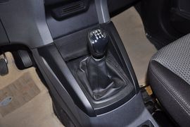 2013款福特翼博1.5L手动舒适型